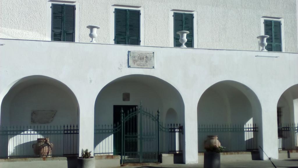 Locanda Del Sole Nero سان تيرينزو المظهر الخارجي الصورة